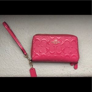 Coach Zipper Wallet